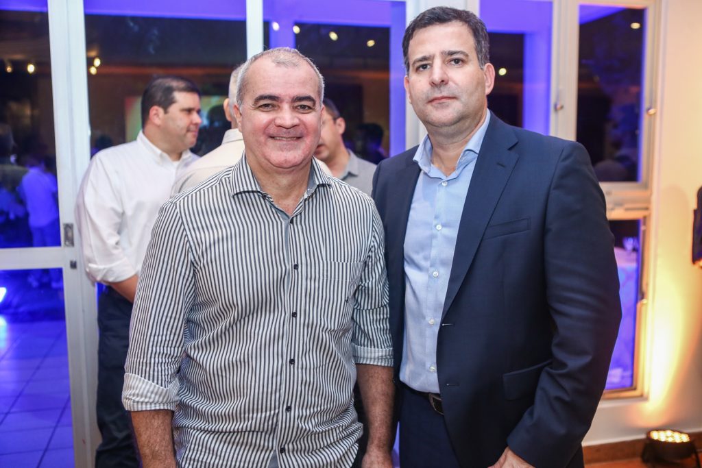 Fernando Nobrega E Alexandro Oliveira