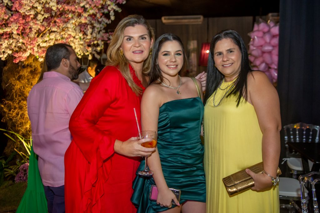 Gabriela Carvalho, Mariana E Renata Brigido (1)