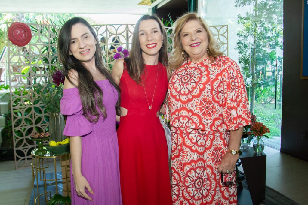 Inara Marinho, Bruna Sampaio Marinho E Isabel Marinho