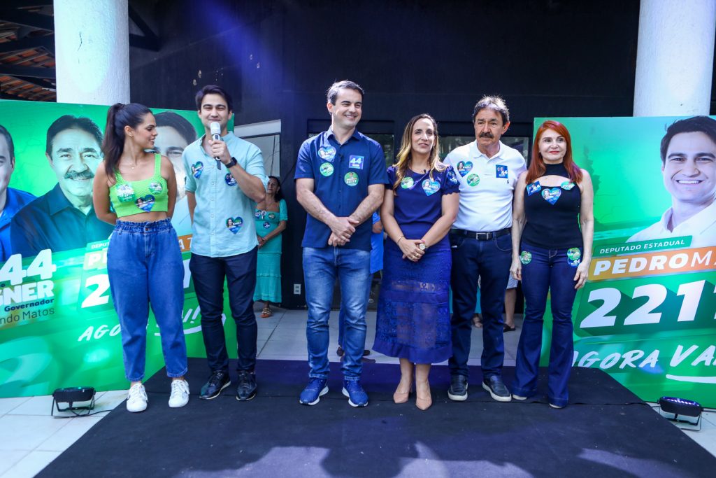 Isabel Miranda, Pedro Matos, Cap Wagner, Kamila Cardoso, Raimundo Matos E Veronica Colares