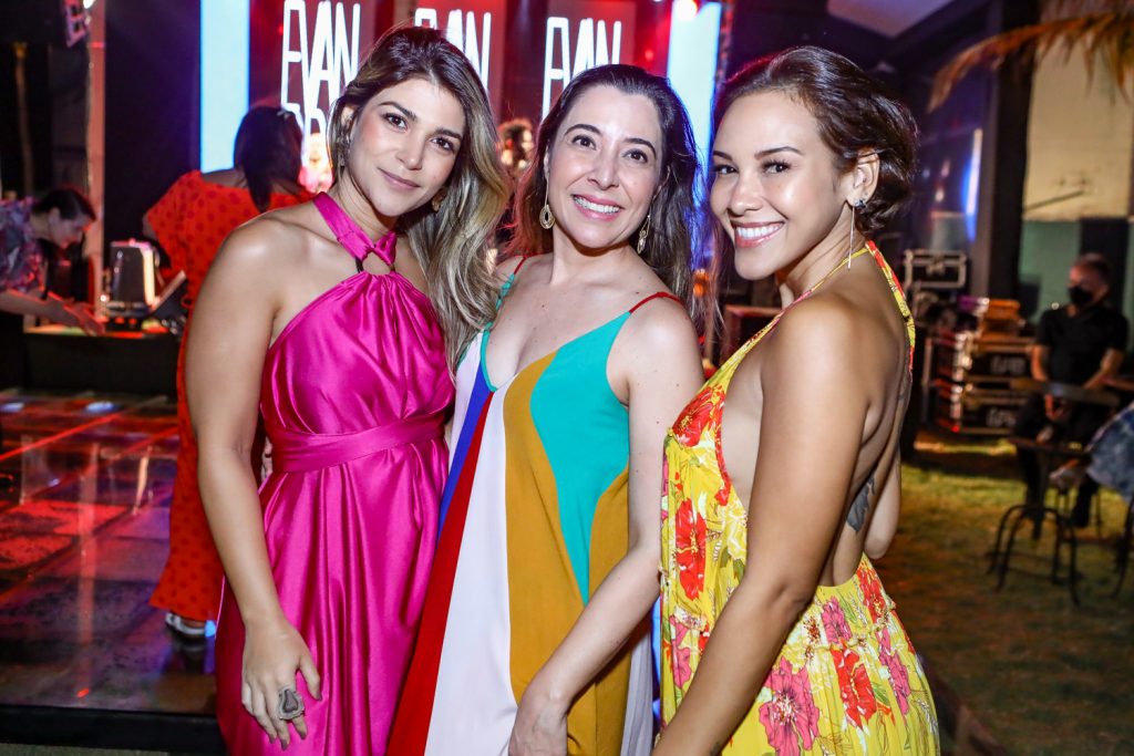 Jessica Guimaraes, Vivian Cavalcante E Hilana Brasil