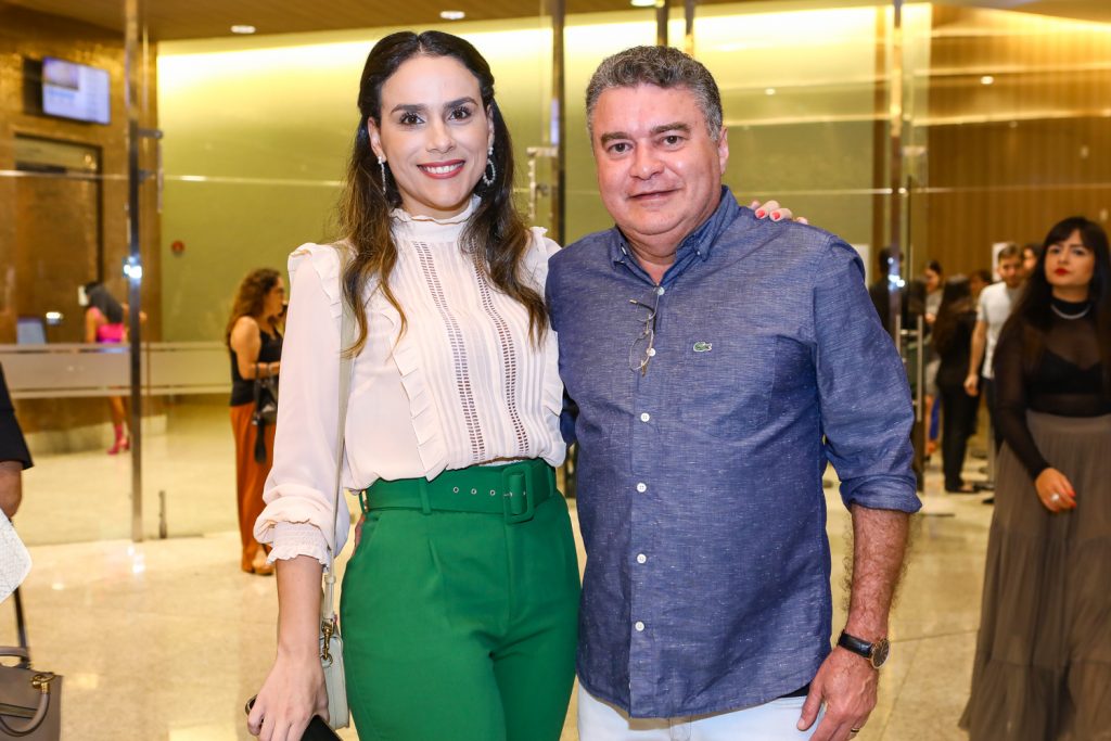 Jessica Monteiro E Antonio Nei