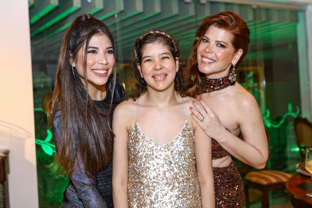 Lara, Manoela E Marciane Holanda