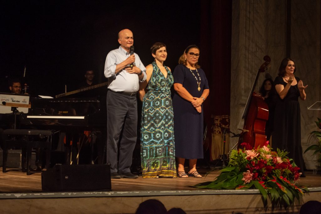 Lauro, Bia E Beatriz Fiuza (1)