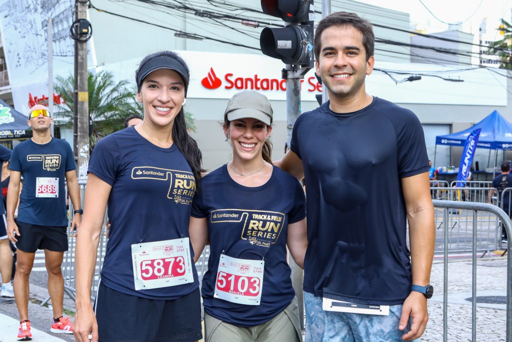 Lizandra Frota, Manoela Rolim E Mateus Frota