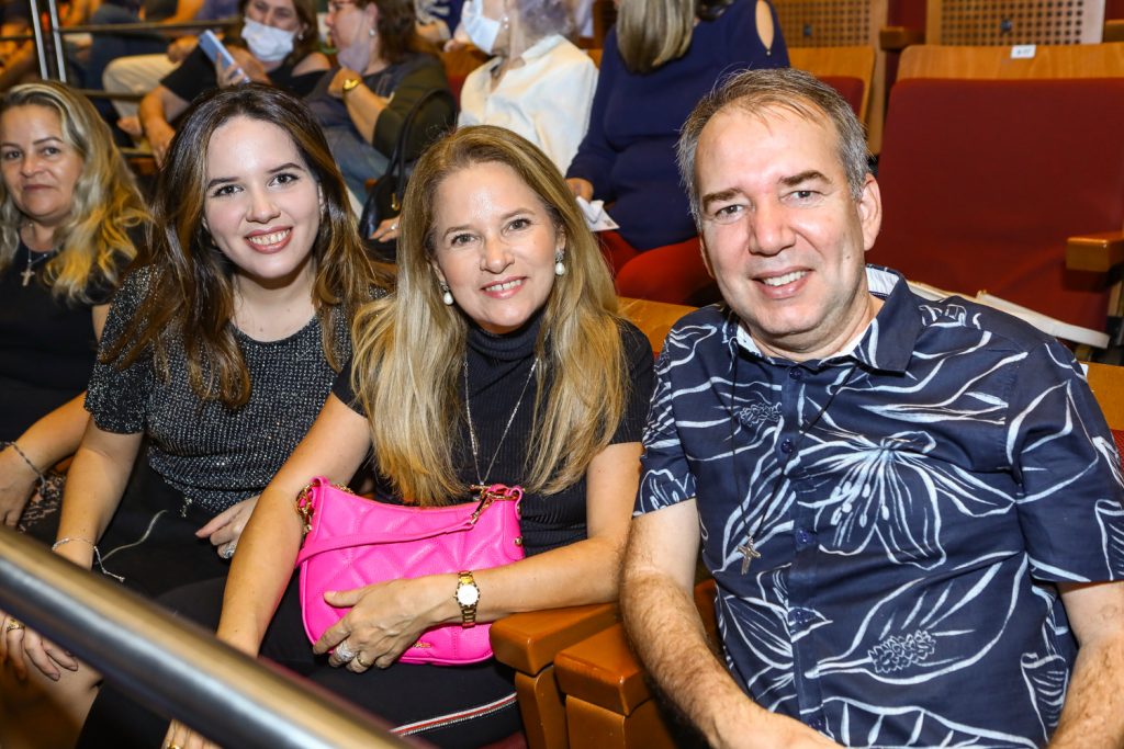 Lorena, Francisca E Jose Torres