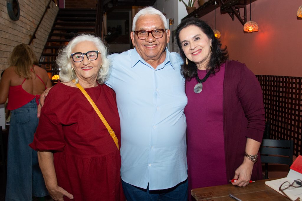 Lucineide Souto, Wilson Cirino E Solange Benevides