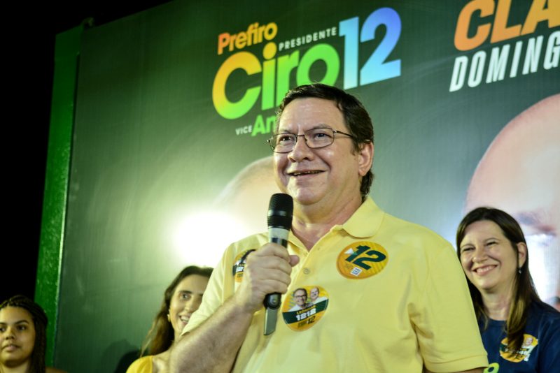 Eleições 2022 - Lia Gomes realiza encontro com amigos no comitê central de Roberto Cláudio