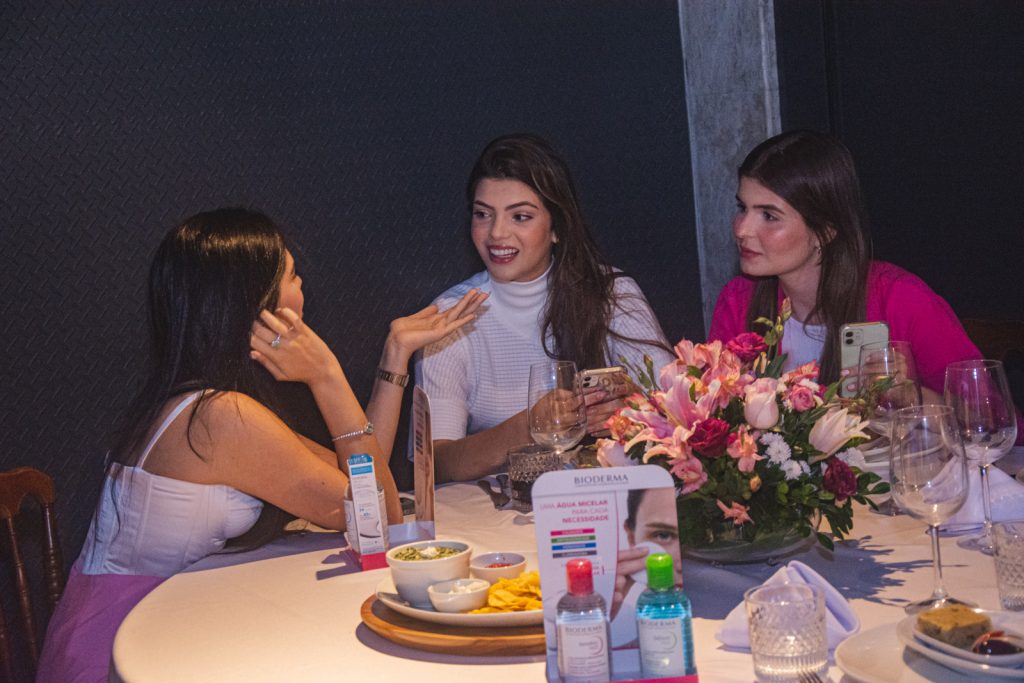 Marcelle Camara, Maria Joaquina E Eduarda Massuquetto