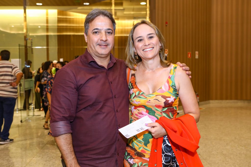 Marcos E Fernanda Pacobahyba