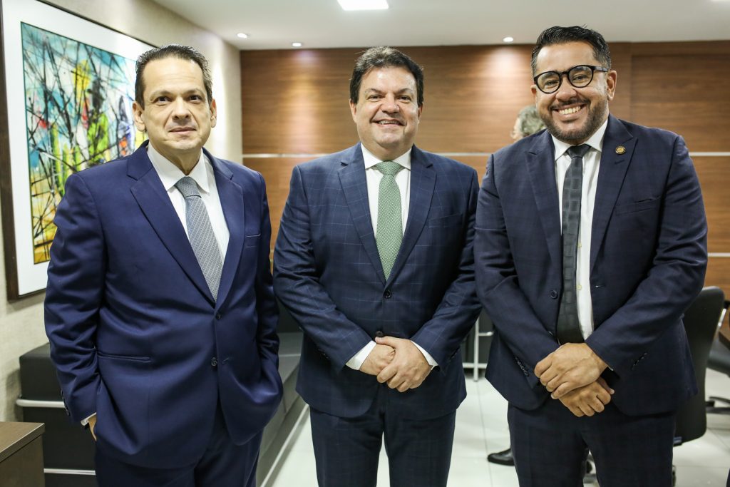 Marcos Laje, Fernando Ferrer E Marcio Martins