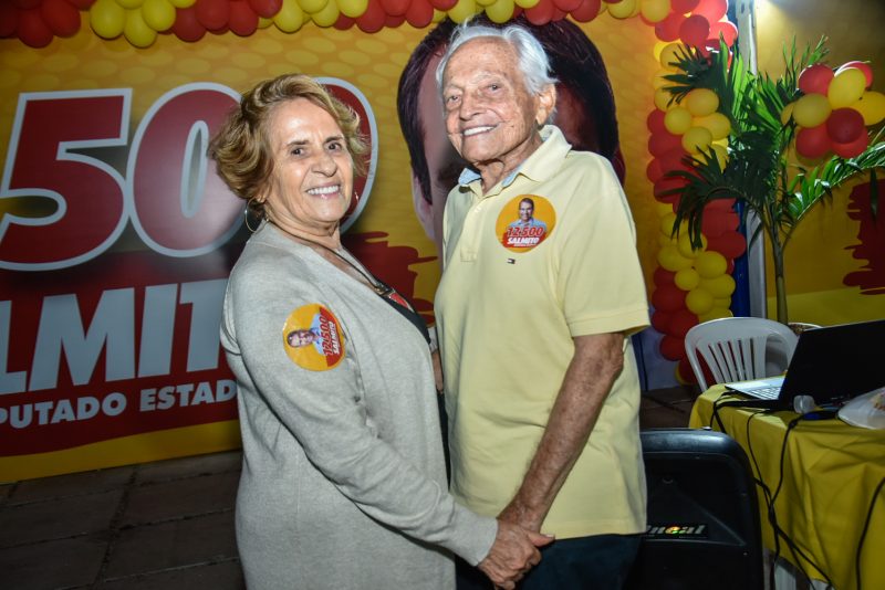 Corrida Eleitoral - Jamile Salmito lidera encontro de mulheres no comitê do deputado Salmito