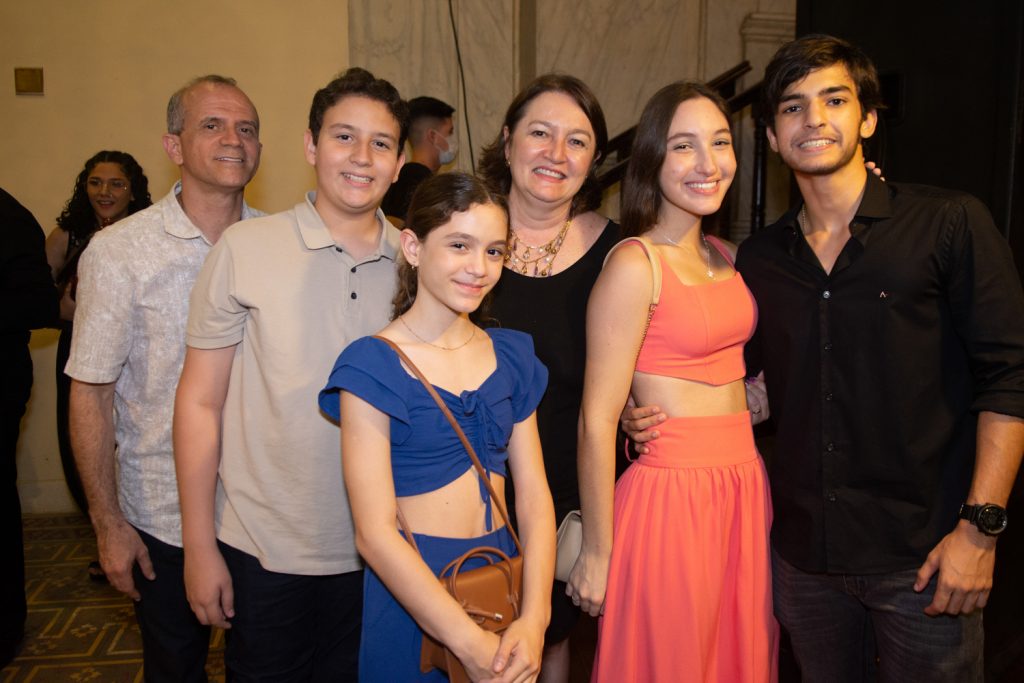 Mauro Soares, Mauro, Maria Eduarda, Fabricia E Marcela Abrantes, João Barroso