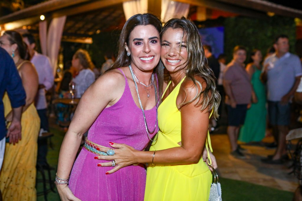 Melania Rodrigues E Vanessa Queiros