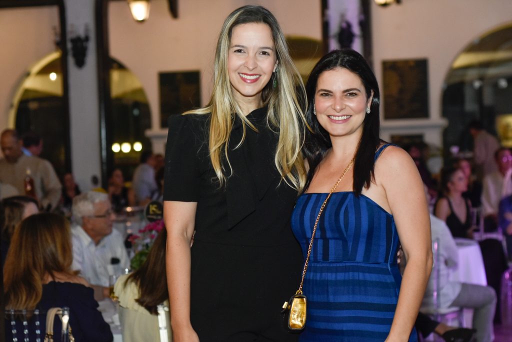 Naiana Philomeno E Ticiana Ferreira Gomes (3)