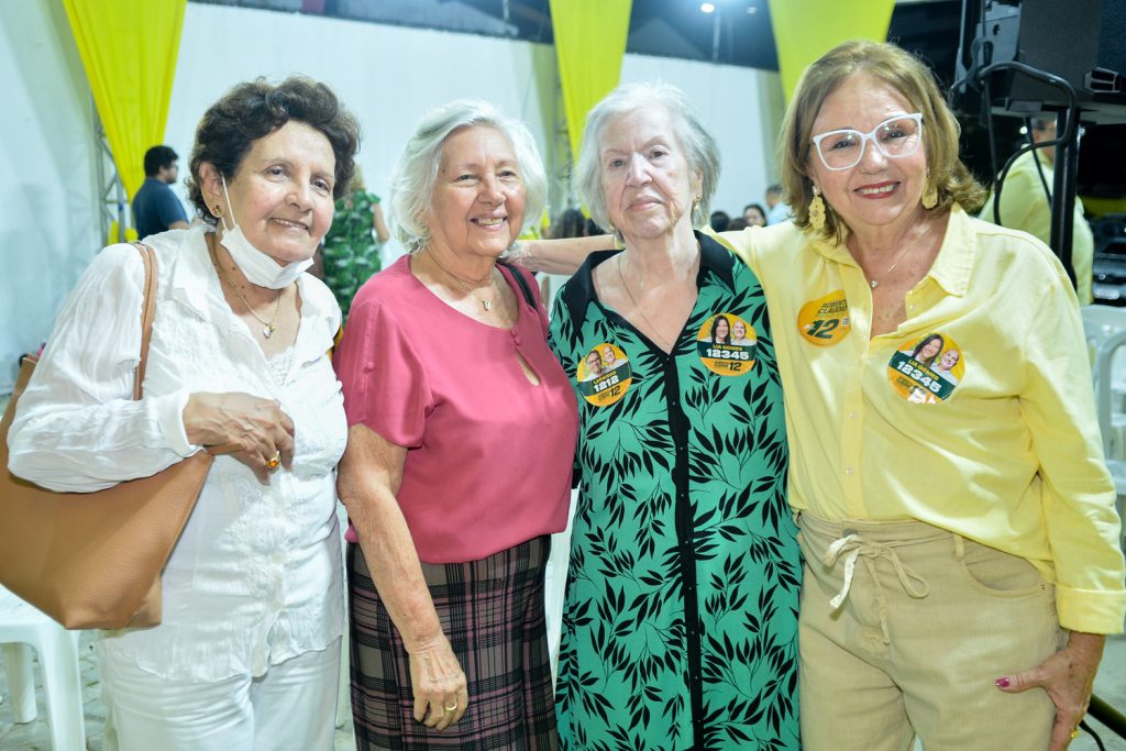 Nathalia Farias Pereira, Vânia Ferreira Gomes, Terezinha Perotti E Márcia Dias