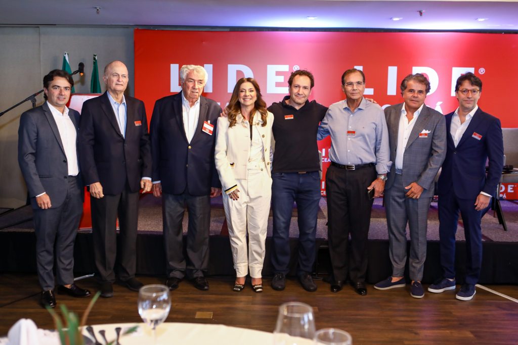 Pedro Ivo, Lauro Fiuza, Roberto Macedo, Emilia Buarque, Guga Stocco, Beto Studart, Ivan Bezerra E Francisco Marinho