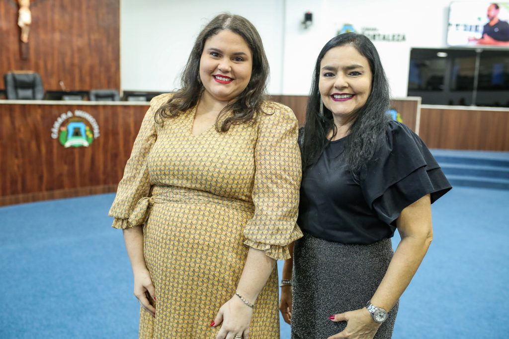 Priscila E Valeria Ferrer