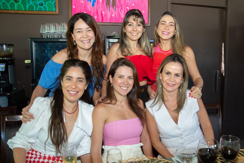 Roberta Ribeiro, Deborah Sobreira, Roberta Rolim, Flavia Bezerra, Carolina Marques E Maria Thereza Negreiros (2)