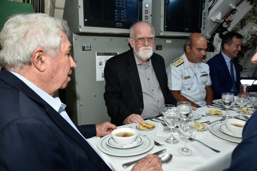 Roberto Macedo, Almirante Oberg, Almirante Marcos Olsen E Sandro Caron