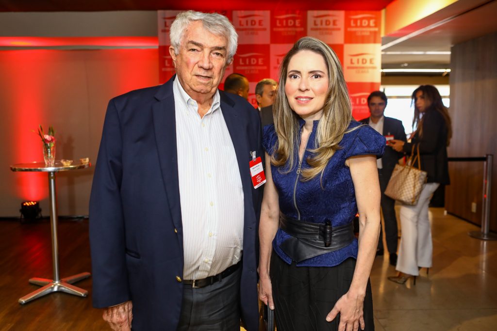 Roberto Macedo E Agueda Muniz