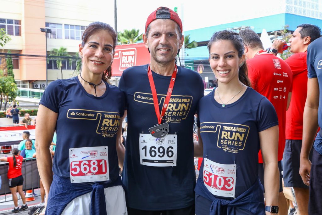 Sandra Rolim, Erick Vasconcelos E Manoela Rolim