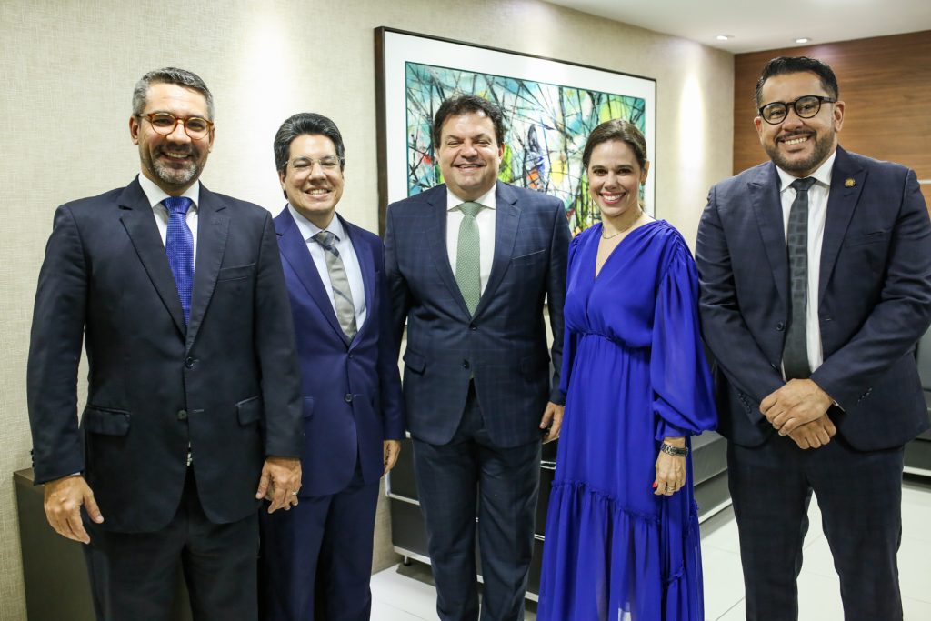 Savio E Andrey Aguiar, Fernando Ferrer,mirela Thomaz E Marcio Martins