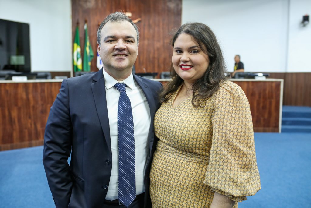 Teobaldo Brito E Priscila Ferrer