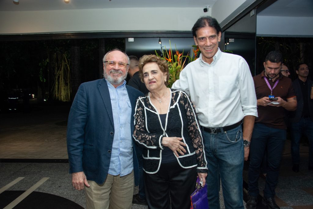 Vando Figueiredo, Fernanda Quinderé E Wilson Loureiro