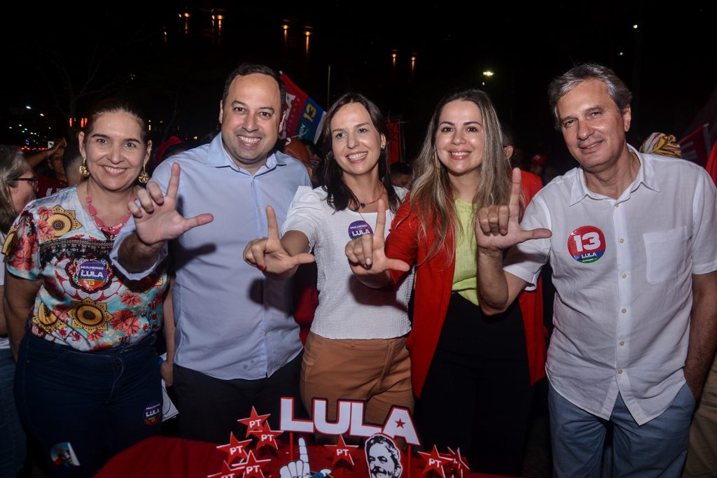 Adriana Pedrosa, Sandolo Camilo, Lia Freitas, Onélia Santana E Tiago Santana