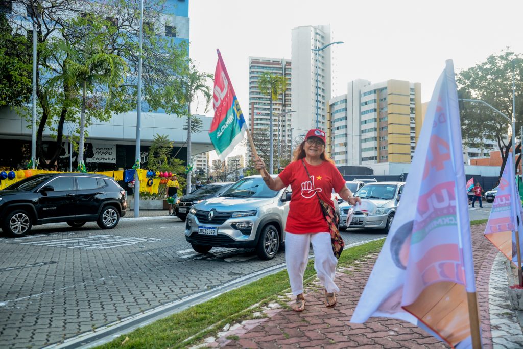 Aniversário De Lula Em Fortaleza (2)