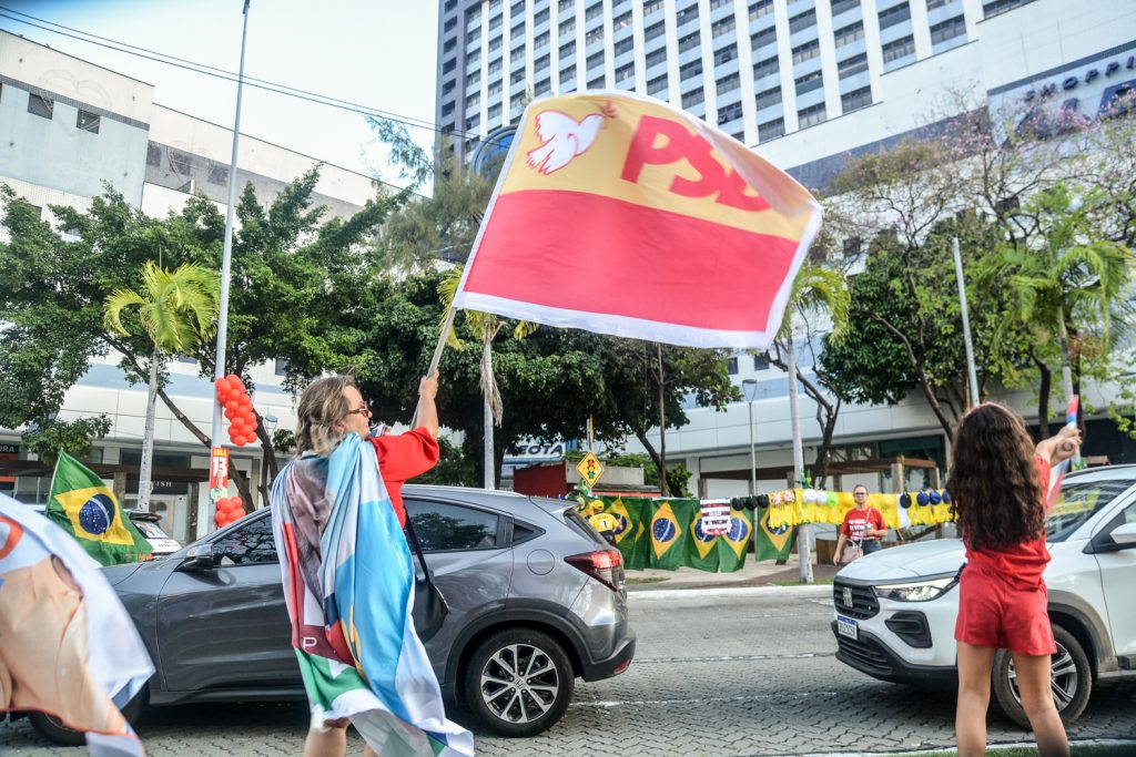 Aniversário De Lula Em Fortaleza (3)