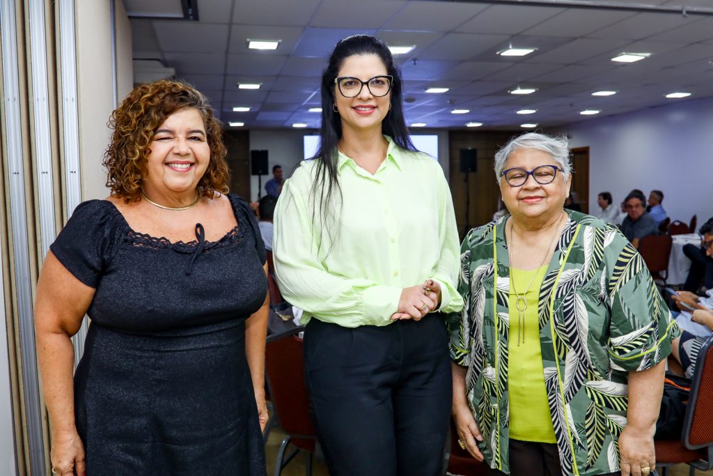 Clivania Teixeira, Karina Frota E Gloria Ribeiro