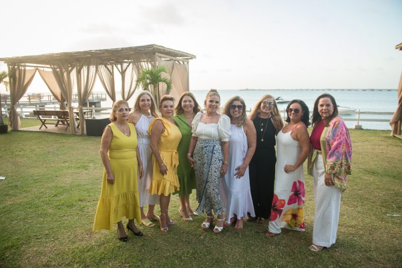 Point de Badalação - Pôr do Sol do Iate Clube atrai uma turma cheia de charme para celebrar a vida