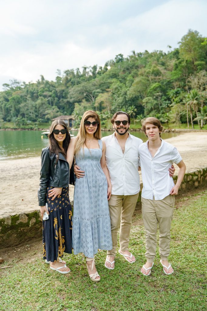 Irapuã Dantas, Luciana, Maria E Pedro (1)