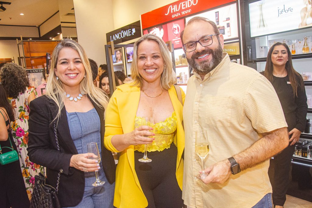 Laura Dantas, Aleticia Pessoa E Victor Costa