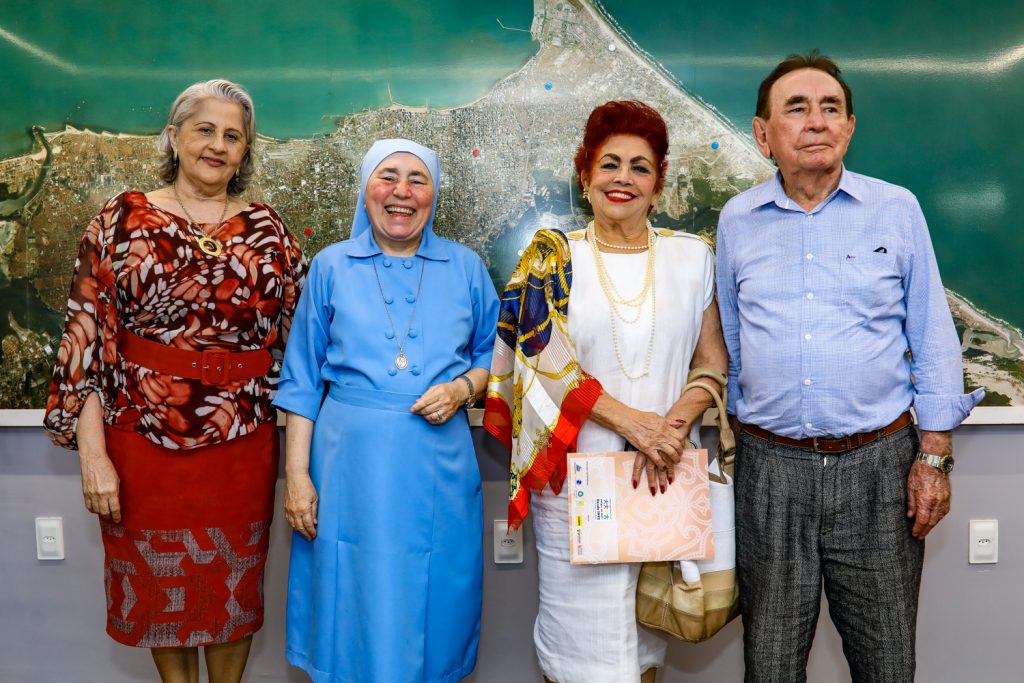 Liduina Donato, Irman Conceiçao, Josilda E Valter Belchior