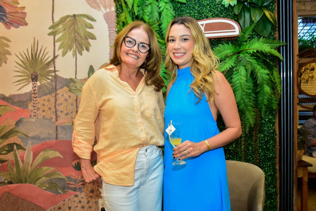 Maria Claudia Figueiredo E Gabriela Sobral