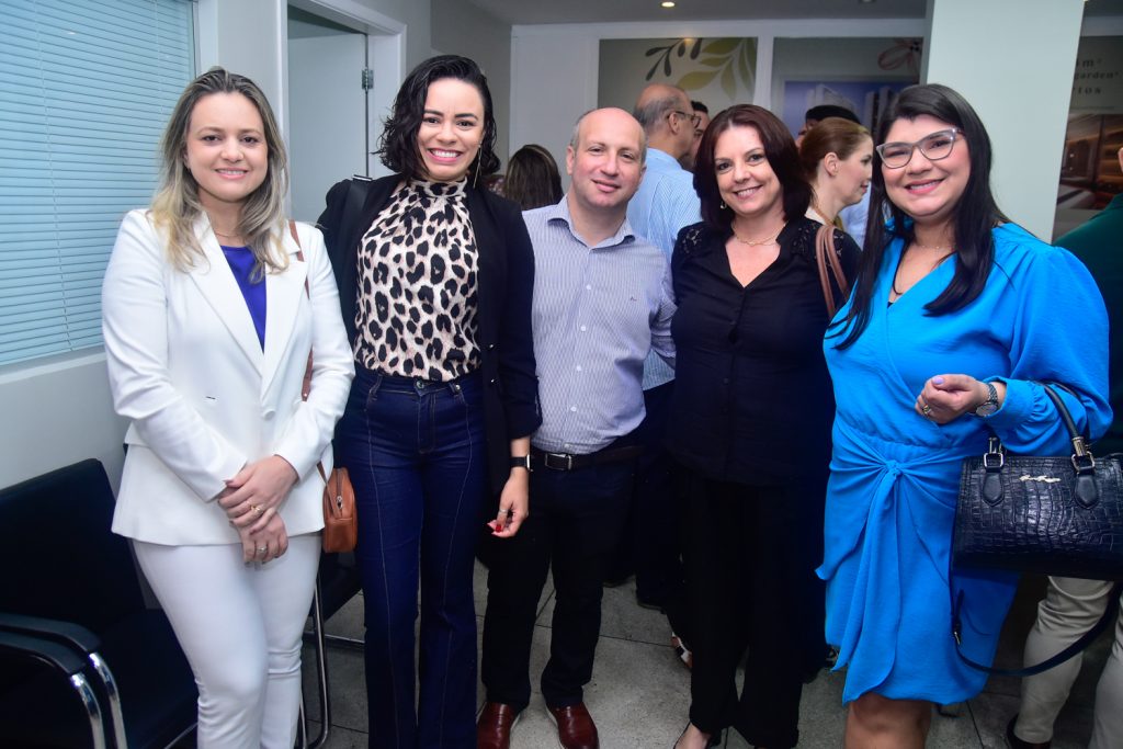 Mariana Ruth, Patricia Minerva, Magno Menezes, Sandra Vince E Darlene Soares