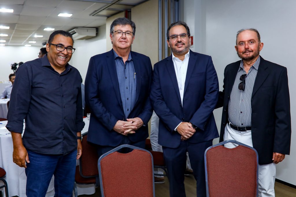 Roberto Araujo, Carlos Maia, Eugenio Vieira E Julio Cavalcante