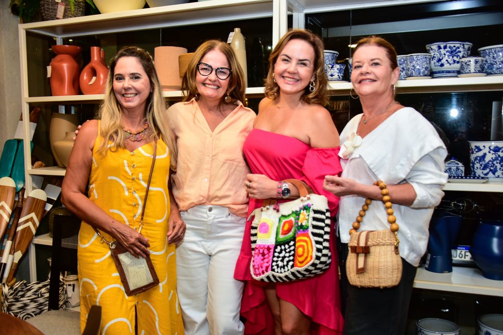 Ruth Mendonça, Maria Claudia Figueiredo, Cristina Ary E Diana Caracas