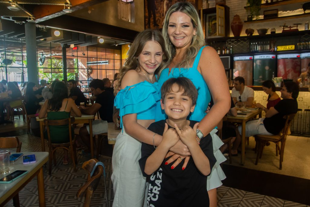 Sarah Cavalcanti, Rachel Fortes E Pedro Cavalcanti (2)