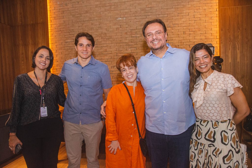 Adyna Cavalcante, Benjamin Oliveira, Rachel Mendonca, Adriano Nogueira E Poliana Brandao