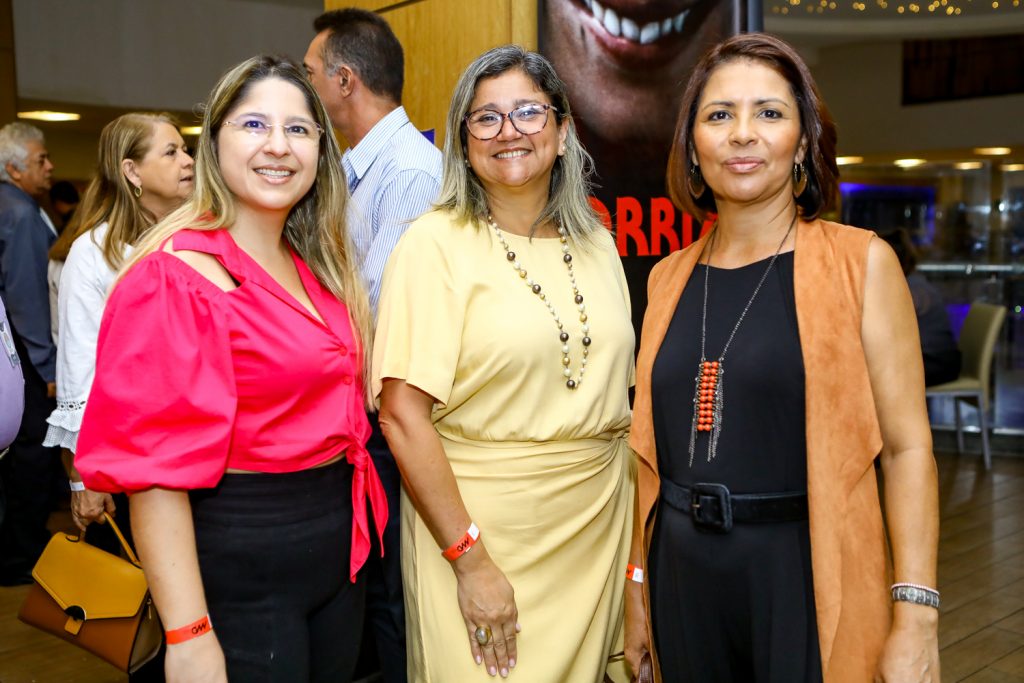 Aline Queiroz, Ialis Cardoso E Dulce Silveira