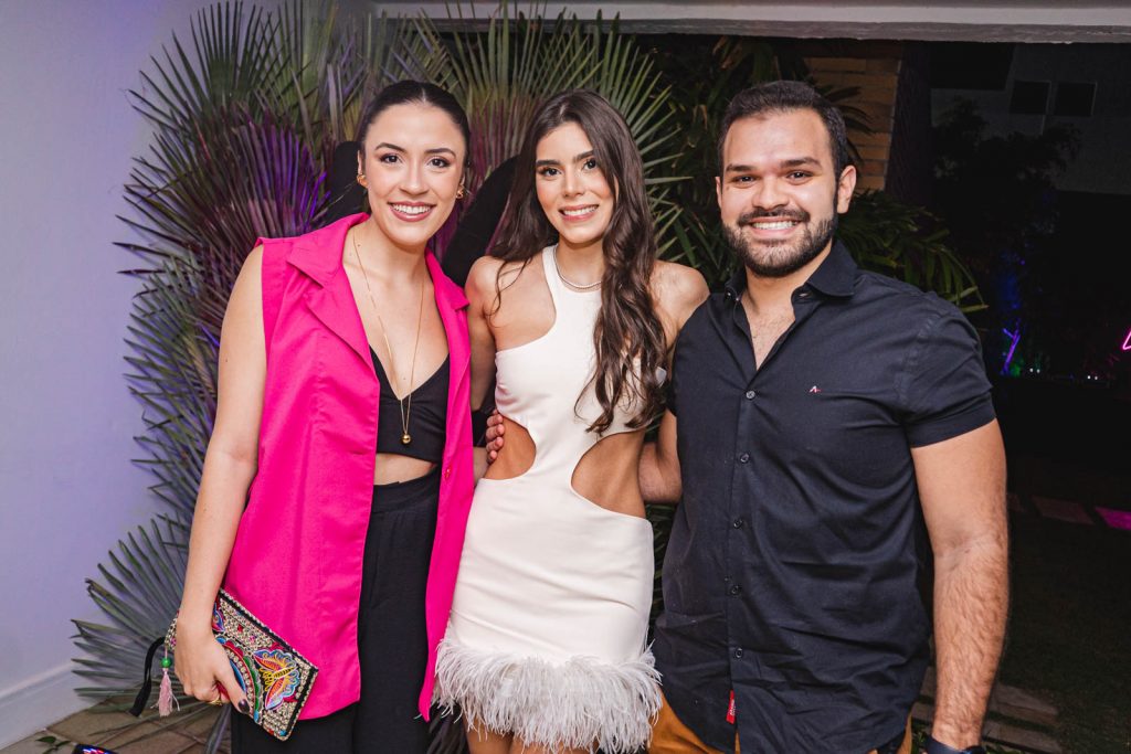 Amanda Nogueira, Leticia Cavalcante E Iuri Medeiros