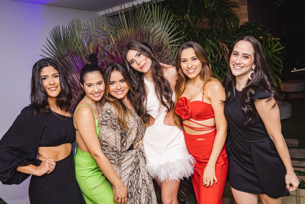 Isabele Moreno, Joana Cysne, Beatrice Garcia, Leticia Cavalcante, Carolina Ayres E Fernanda Asfor (2)