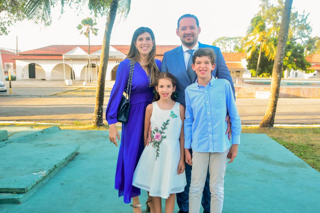 Luana, Daniel E Beatriz Oliveira, Daniel Oliveira Filho