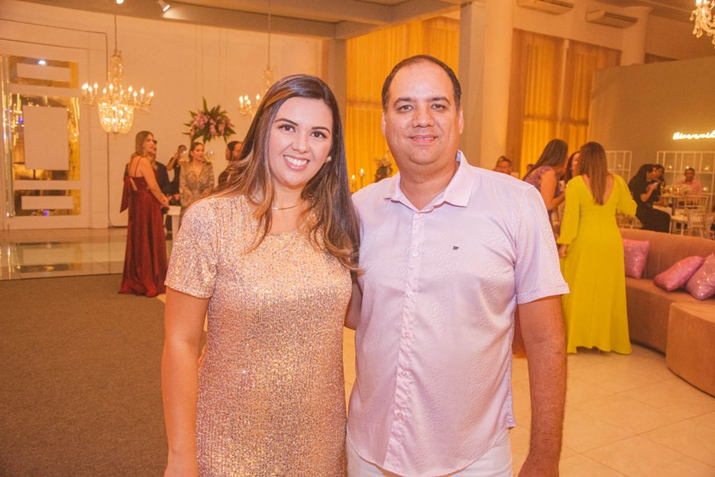 Maiara Bernardo E Israel Hebert