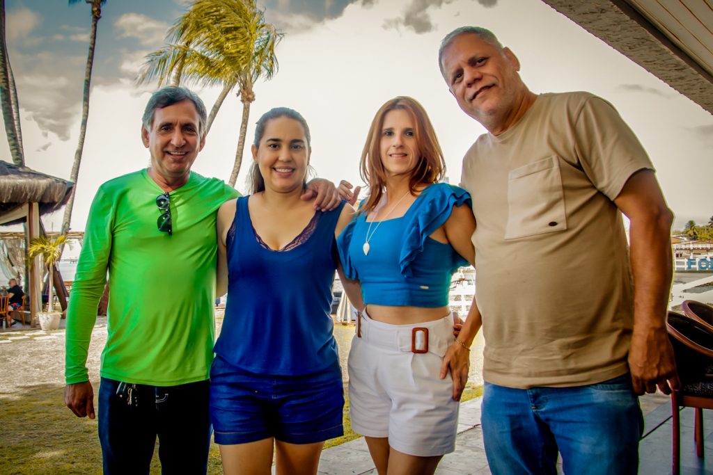 Marcos Falcão, Rafaela Monteiro, Carla Geisa E Cesar Meireles