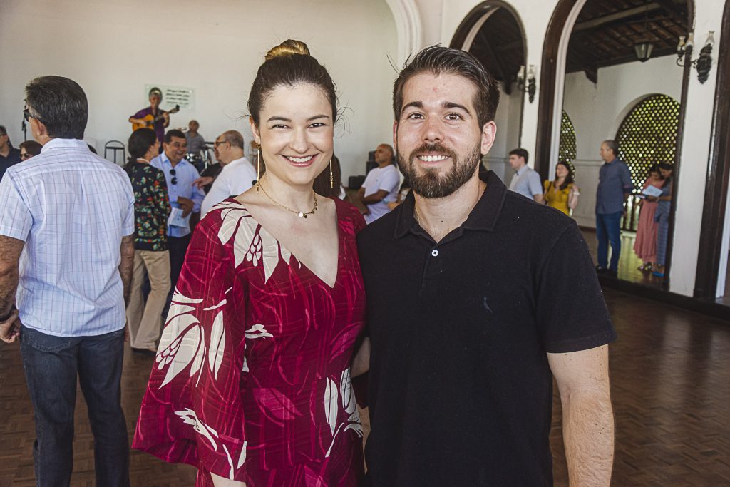 Maria Teresa E Fernando Melo Neto